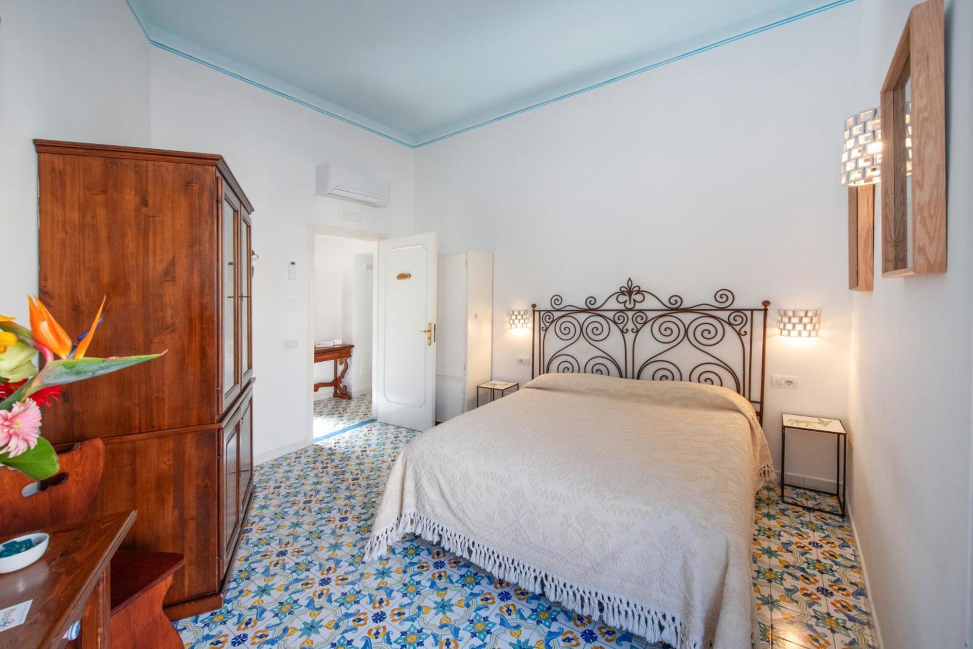Amalfi Un Po'... Apartment Exterior photo